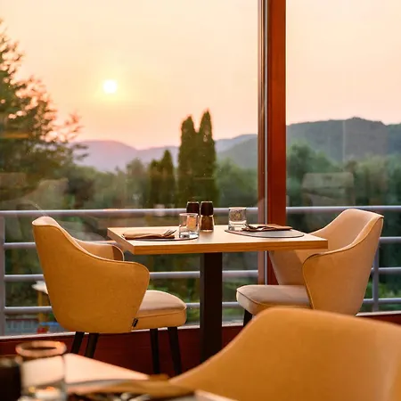 Narád Hotel 4*